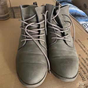 American Eagle Boots with Heel